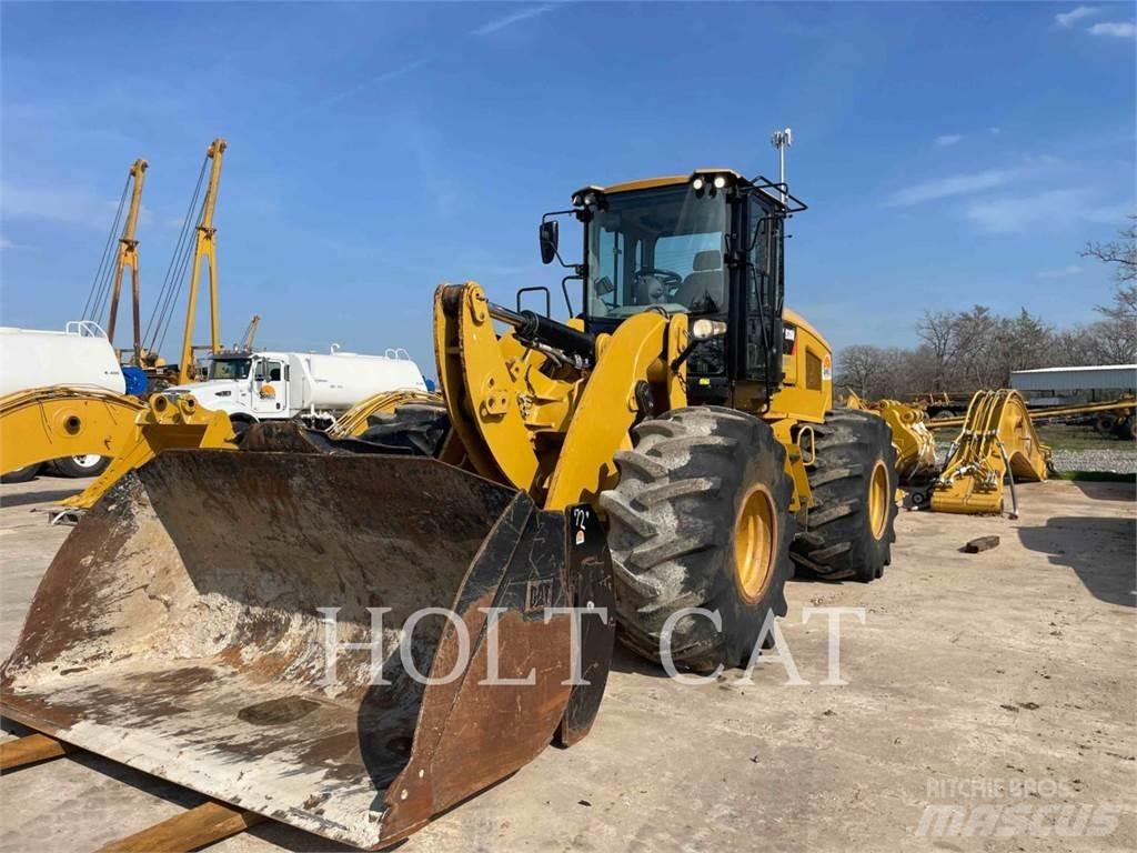 CAT 938M Utovarivači na točkove