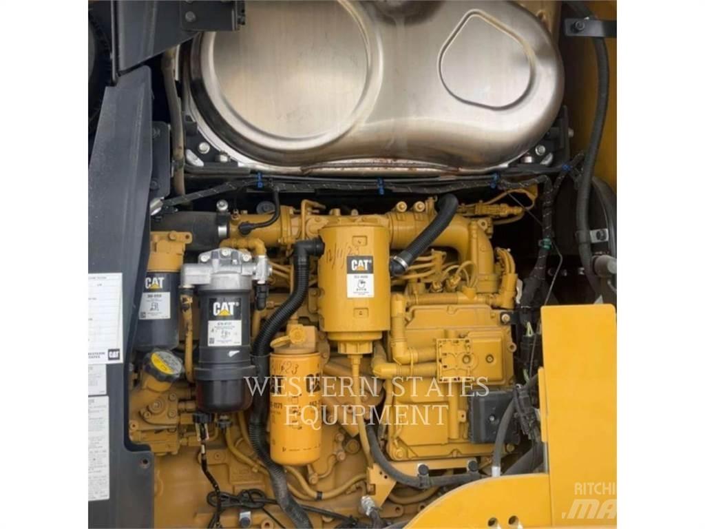 CAT 938M Utovarivači na točkove