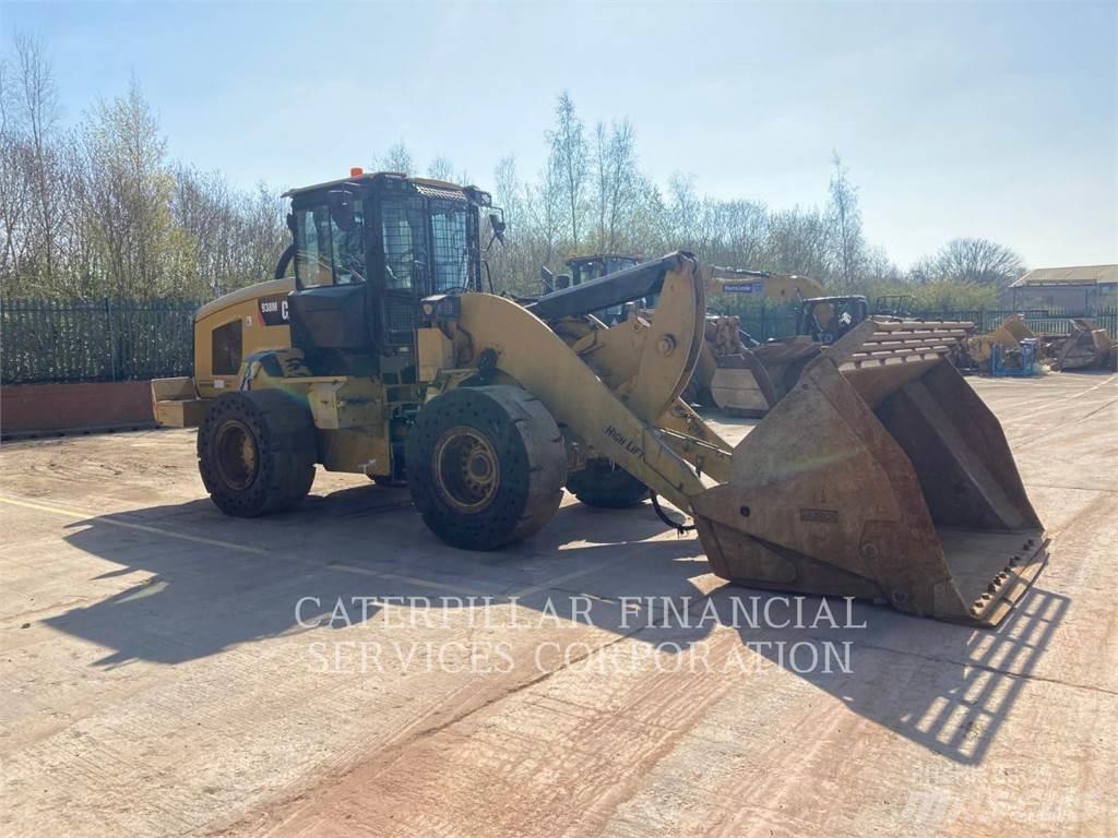 CAT 938M Utovarivači na točkove