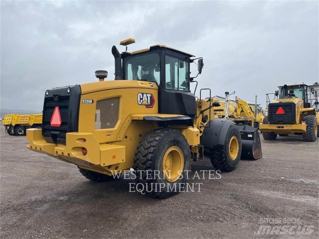 CAT 938M Utovarivači na točkove