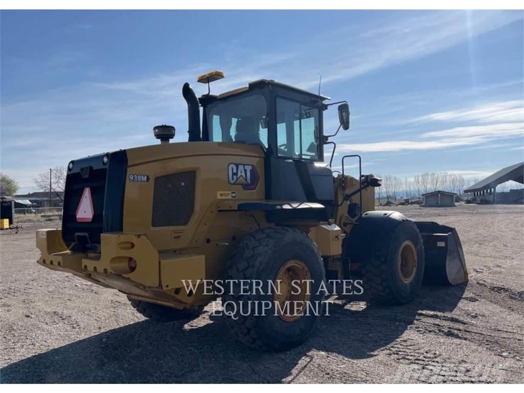 CAT 938M Utovarivači na točkove