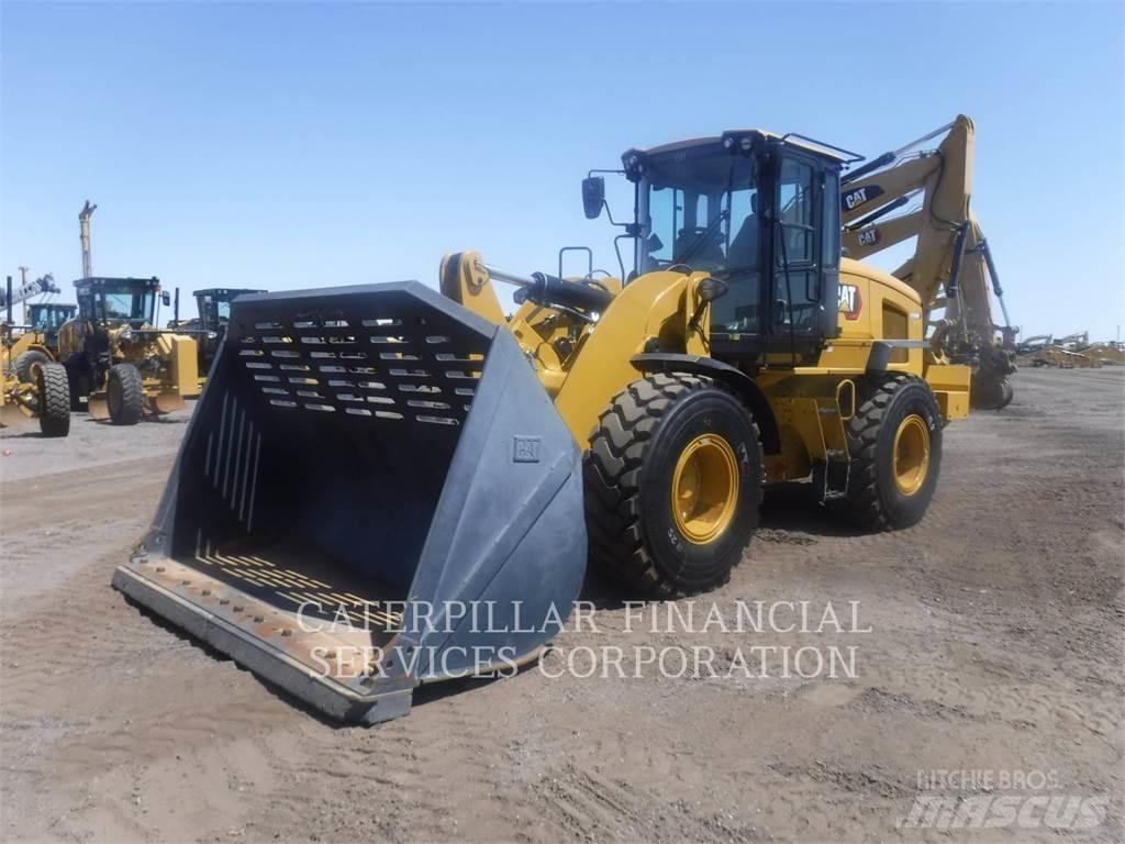 CAT 938M Utovarivači na točkove