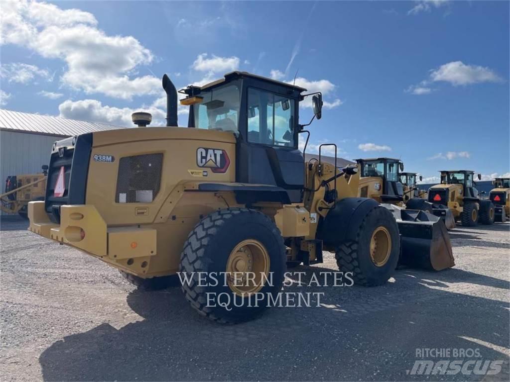 CAT 938M Utovarivači na točkove