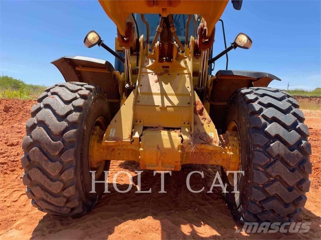 CAT 938M Utovarivači na točkove