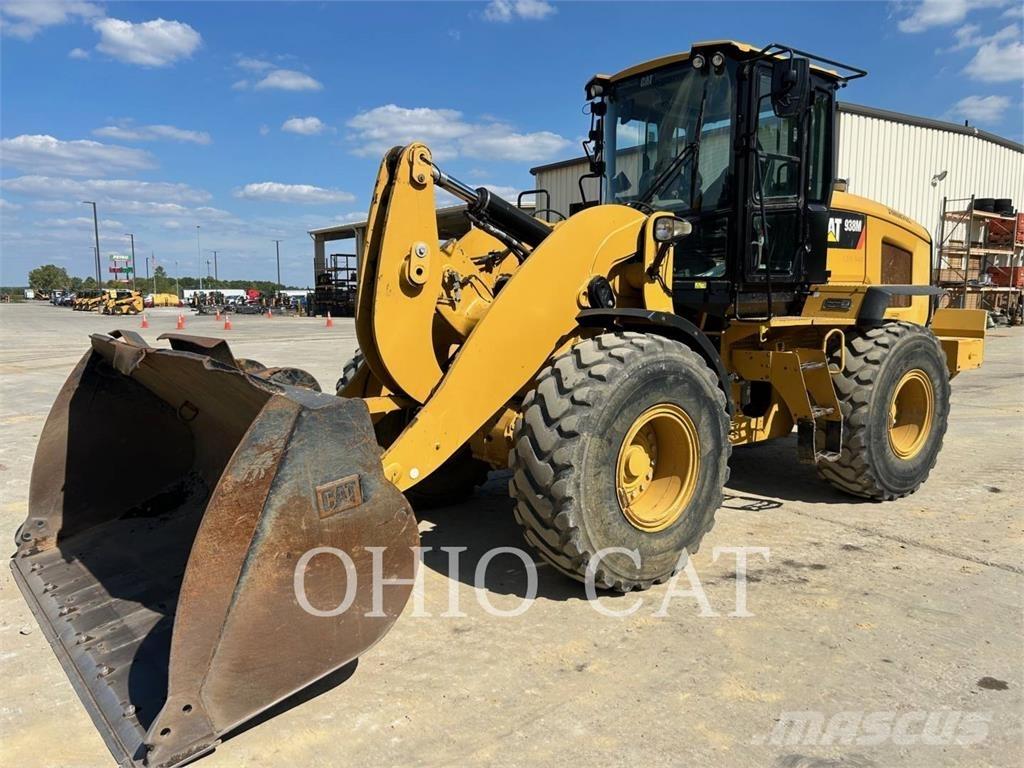 CAT 938M Utovarivači na točkove