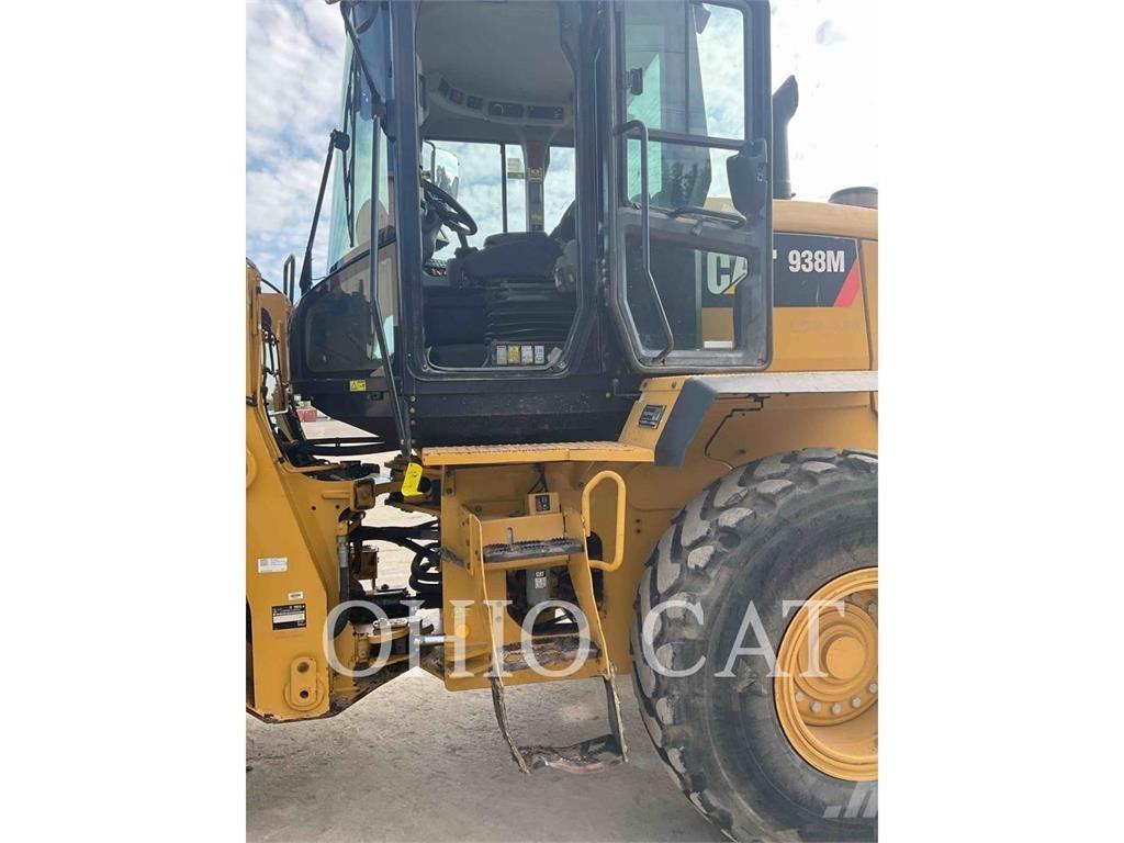 CAT 938M Utovarivači na točkove
