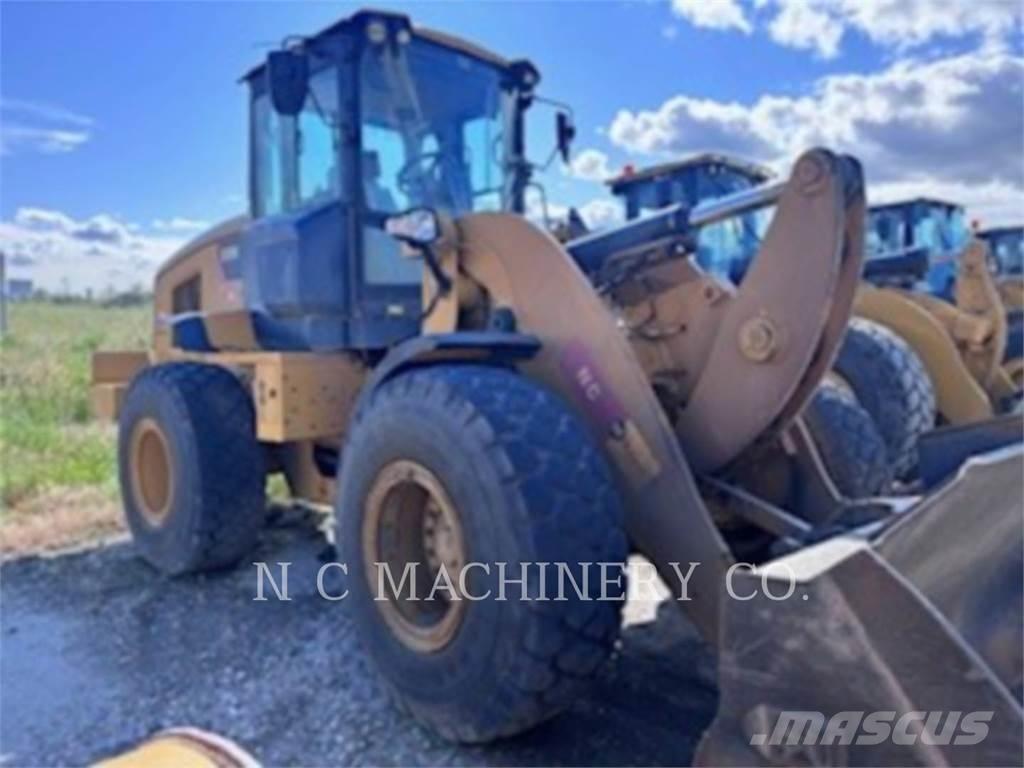 CAT 938M Utovarivači na točkove