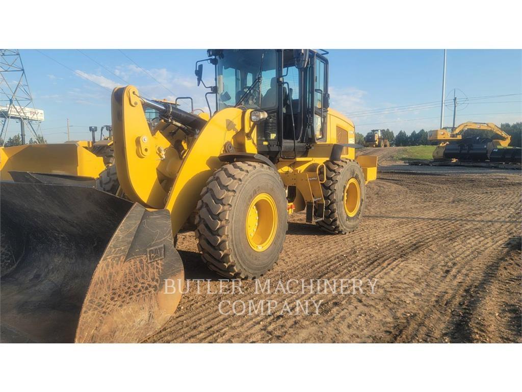 CAT 938M Utovarivači na točkove