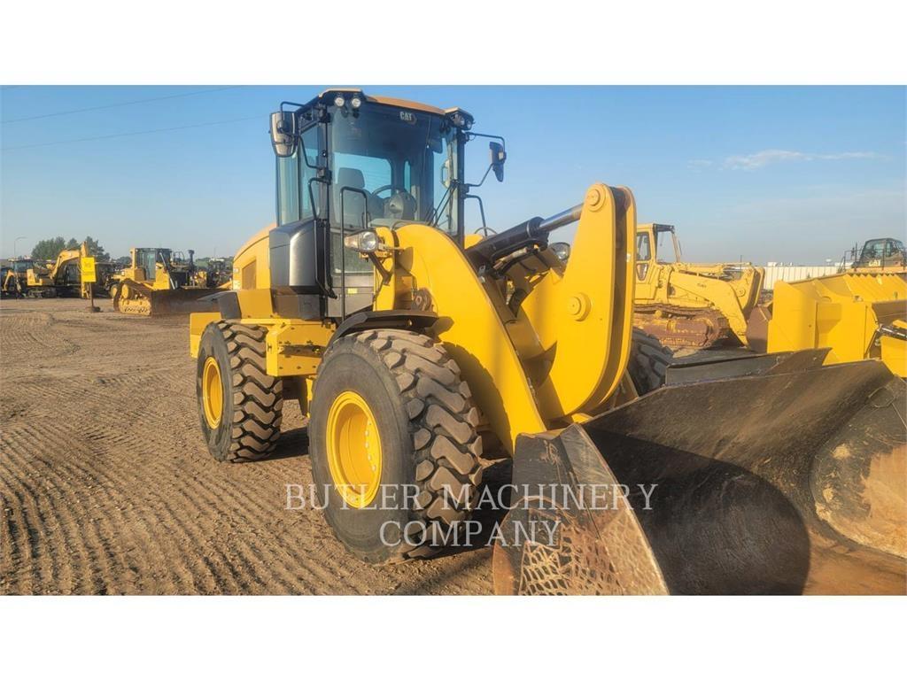 CAT 938M Utovarivači na točkove