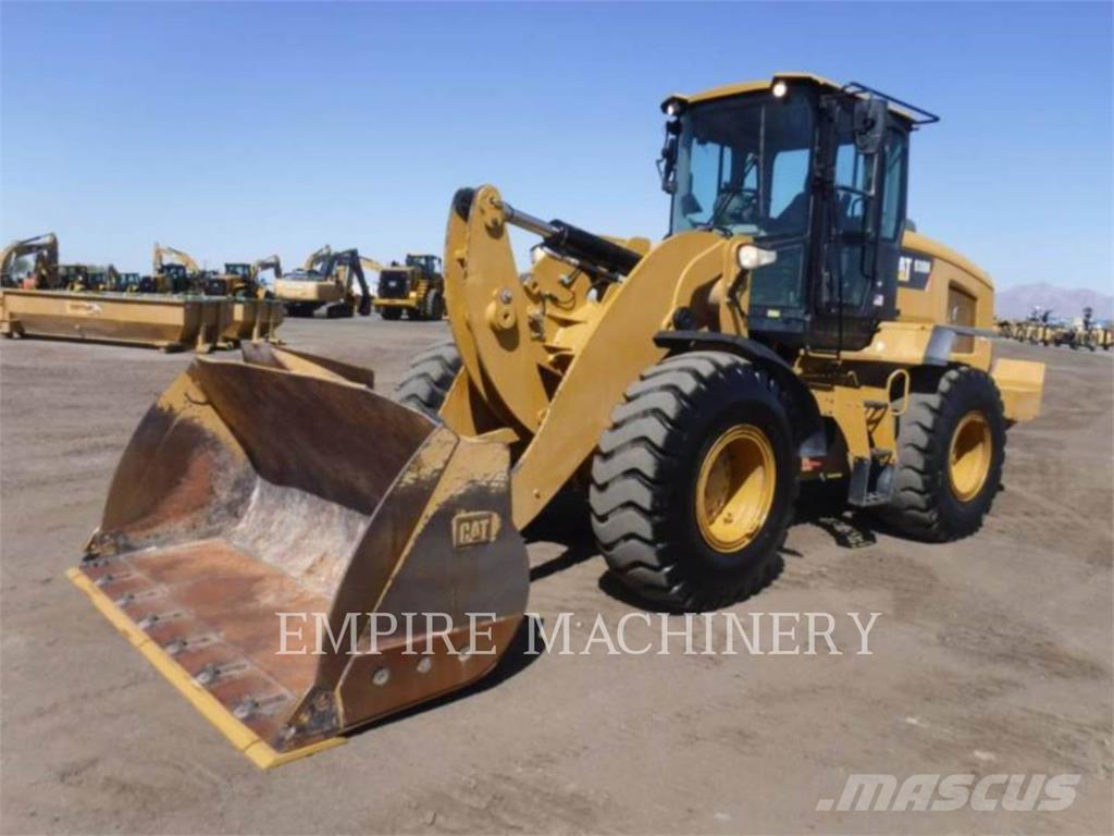 CAT 938M Utovarivači na točkove