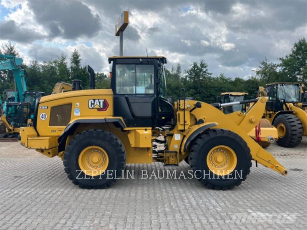 CAT 938M Utovarivači na točkove