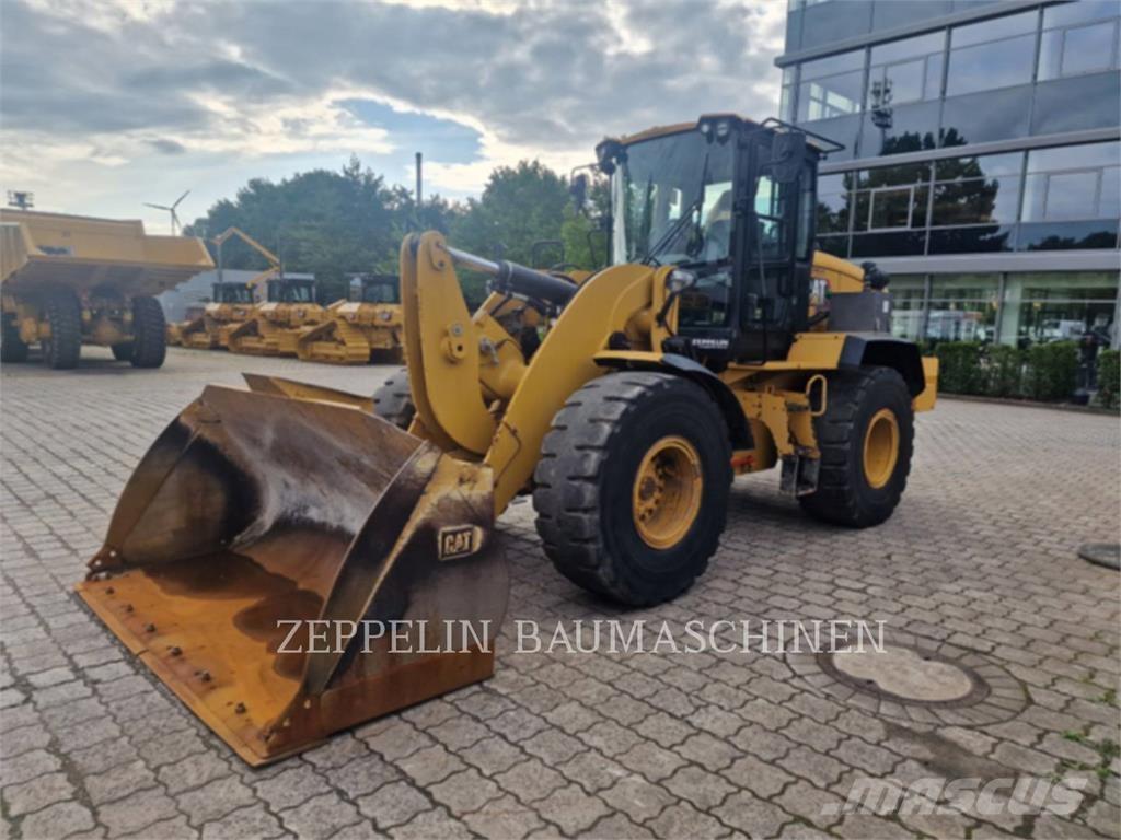CAT 938M Utovarivači na točkove