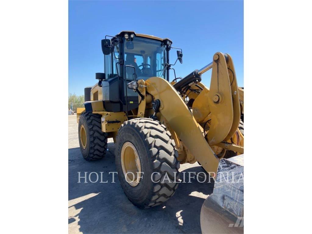 CAT 938M Utovarivači na točkove