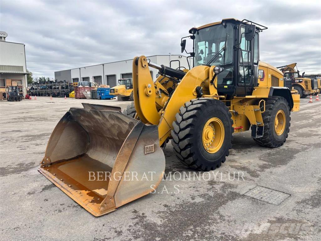 CAT 938M Utovarivači na točkove