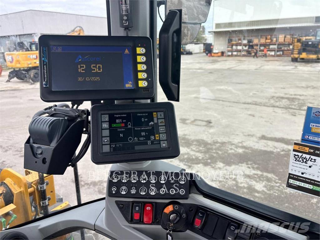 CAT 938M Utovarivači na točkove