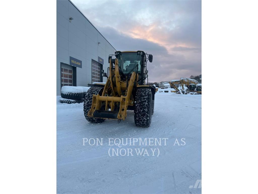 CAT 938M Utovarivači na točkove