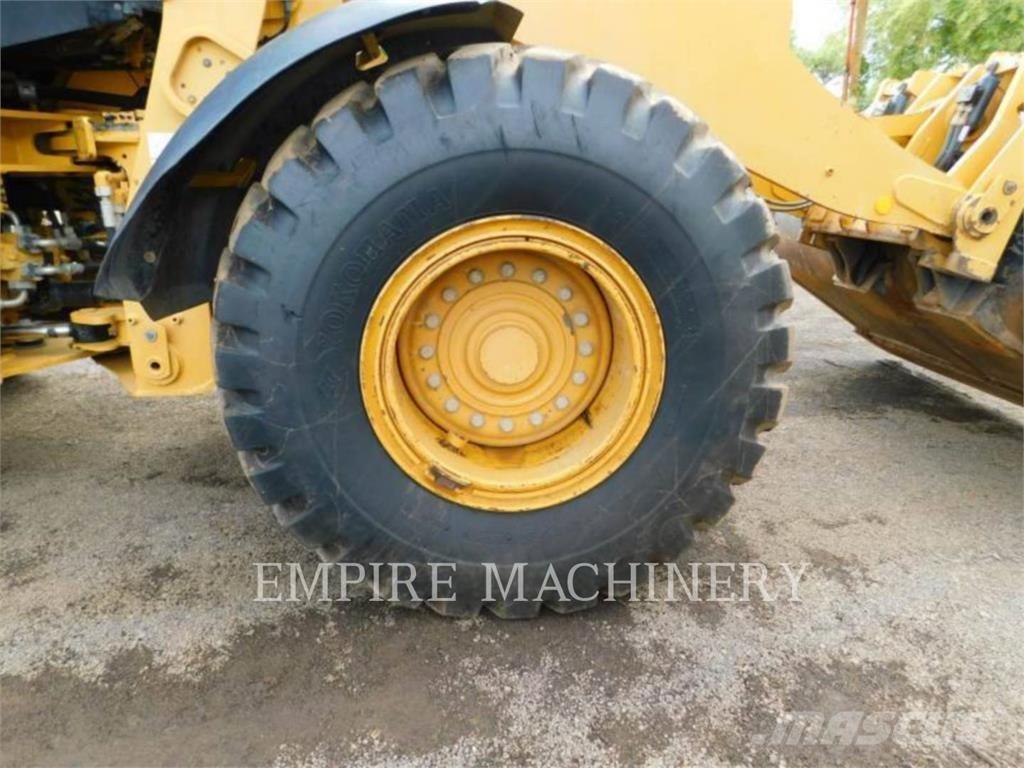 CAT 938M FC Utovarivači na točkove