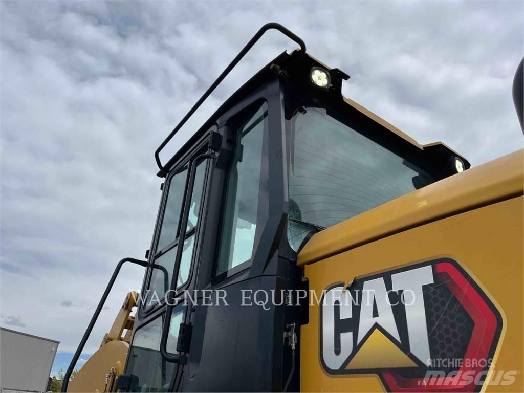 CAT 938M HL Utovarivači na točkove