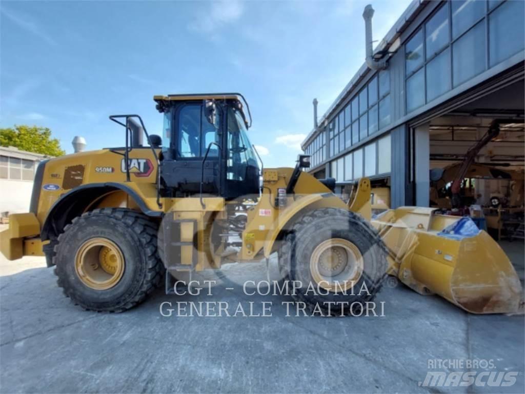 CAT 950M Utovarivači na točkove