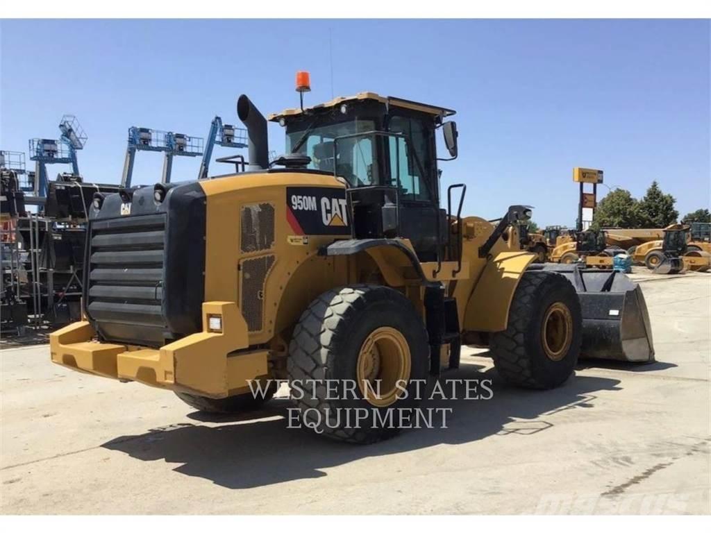 CAT 950M Utovarivači na točkove