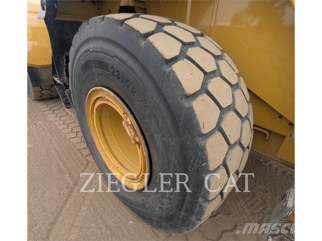 CAT 950M Utovarivači na točkove