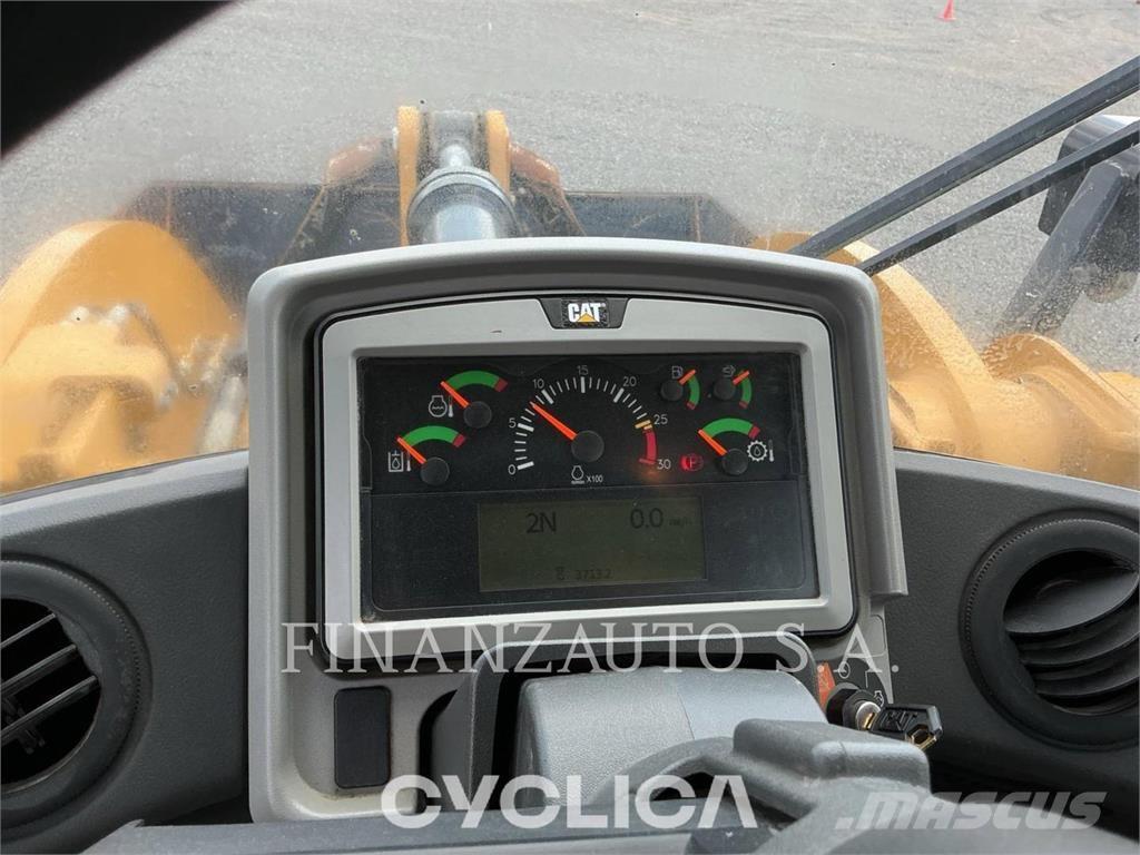 CAT 950M Utovarivači na točkove