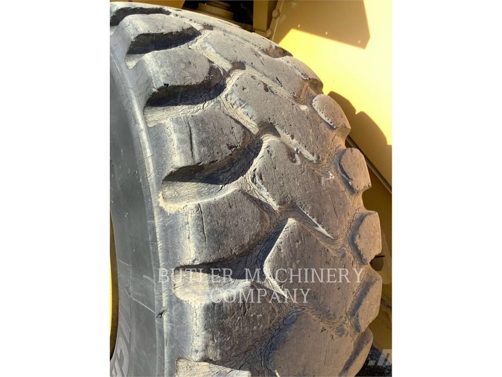 CAT 966G Utovarivači na točkove