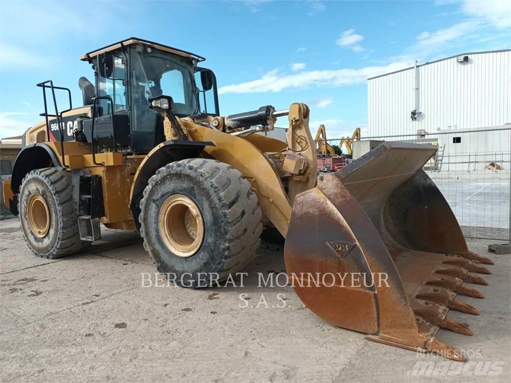 CAT 966M Utovarivači na točkove
