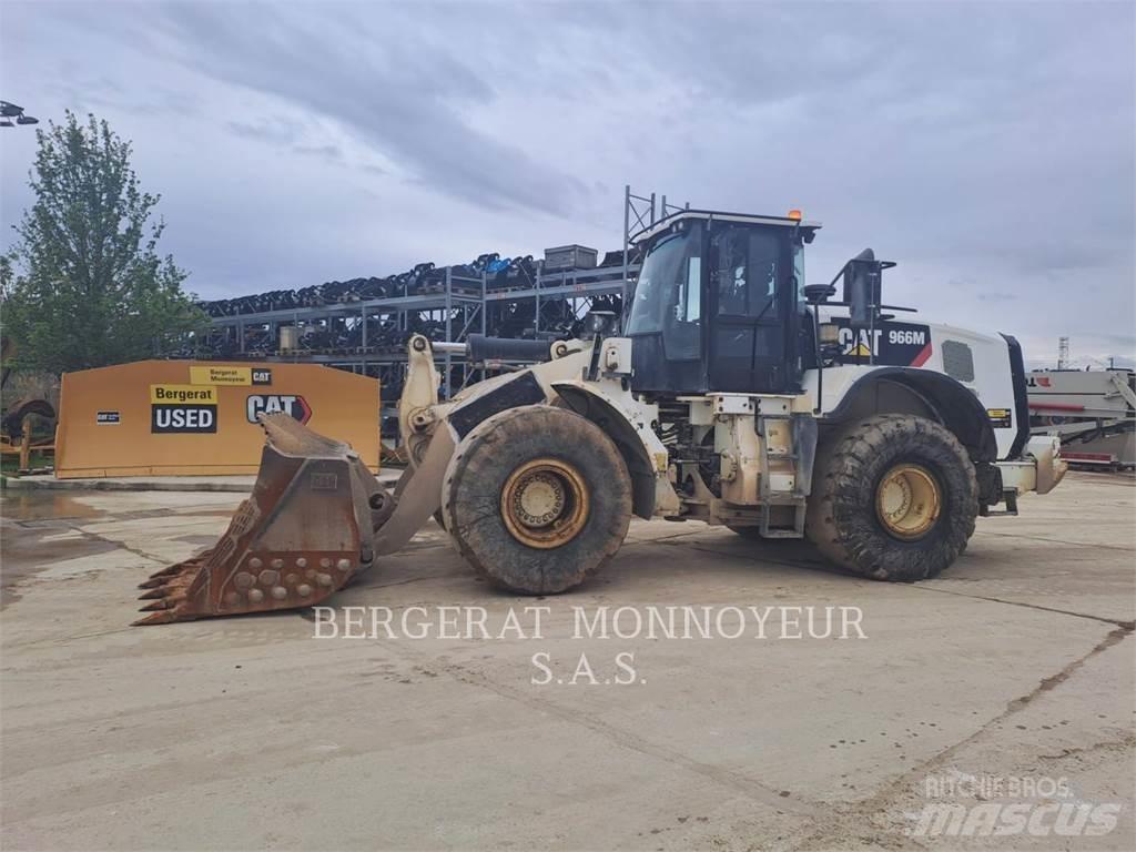 CAT 966M Utovarivači na točkove