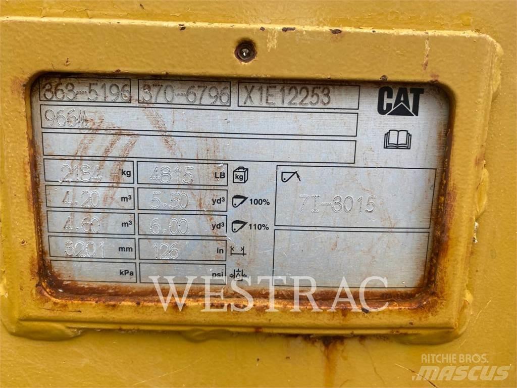CAT 966M Utovarivači na točkove