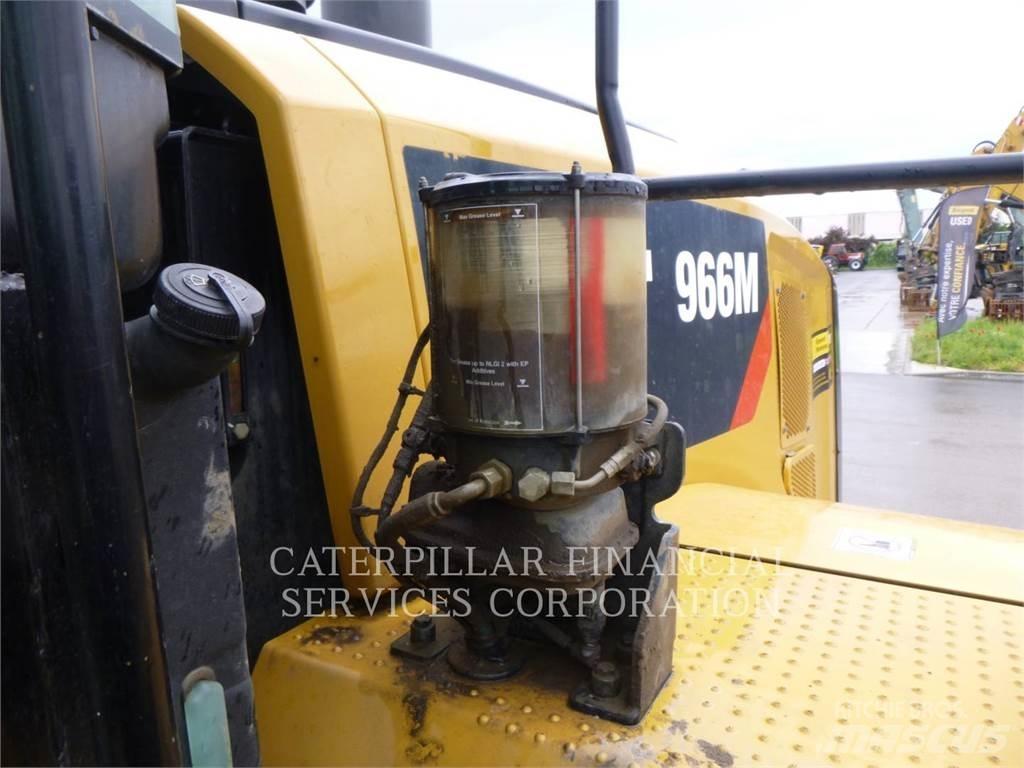 CAT 966M Utovarivači na točkove