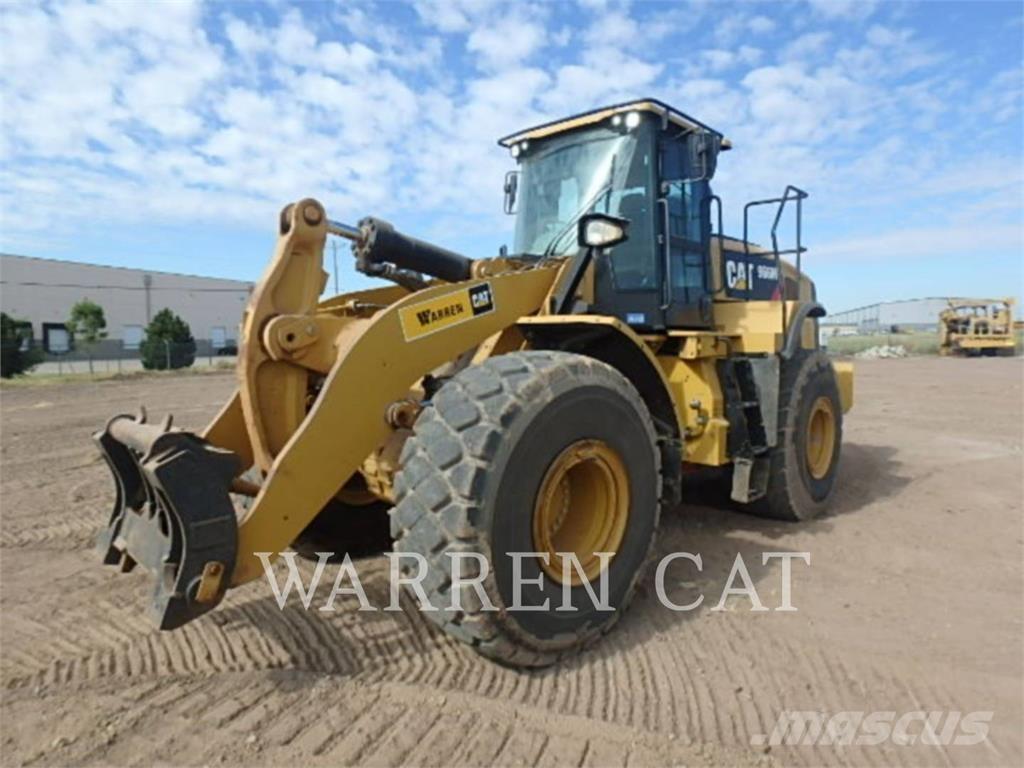 CAT 966M Utovarivači na točkove