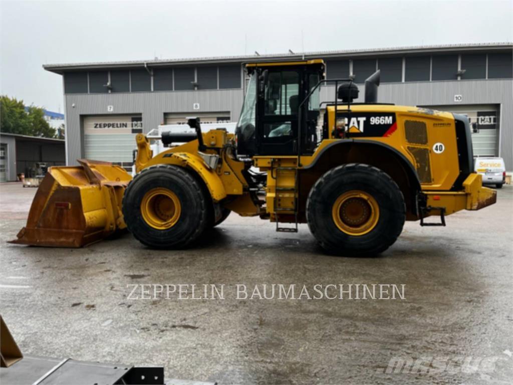CAT 966M Utovarivači na točkove
