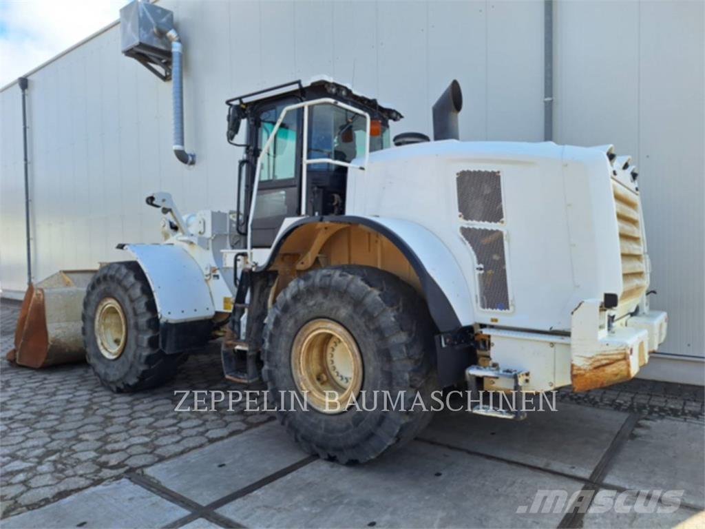 CAT 966M Utovarivači na točkove