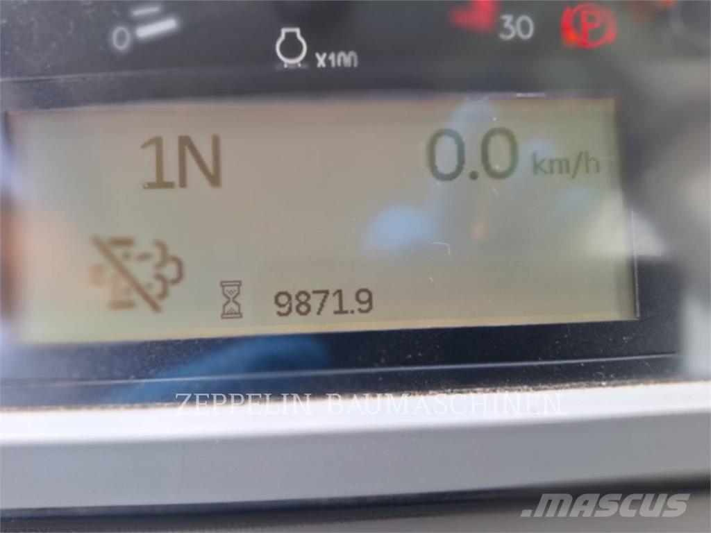 CAT 966M Utovarivači na točkove