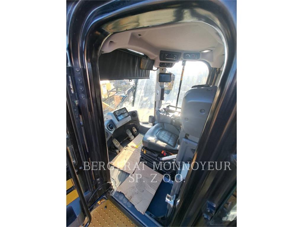 CAT 972 Utovarivači na točkove