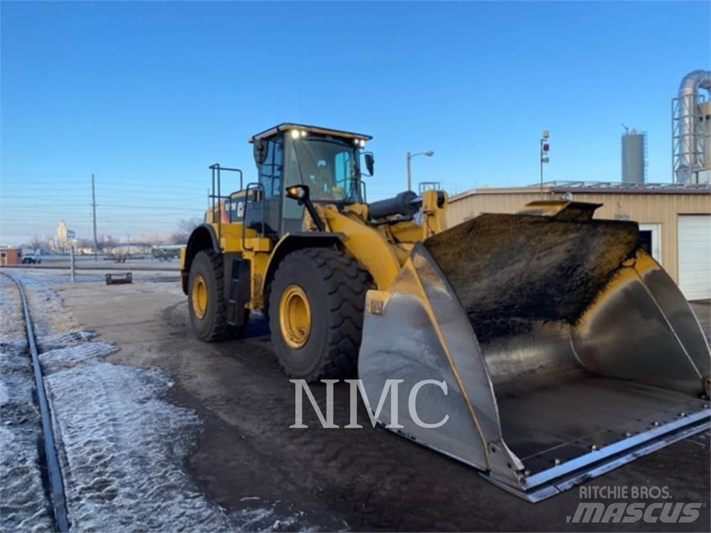CAT 972M Utovarivači na točkove