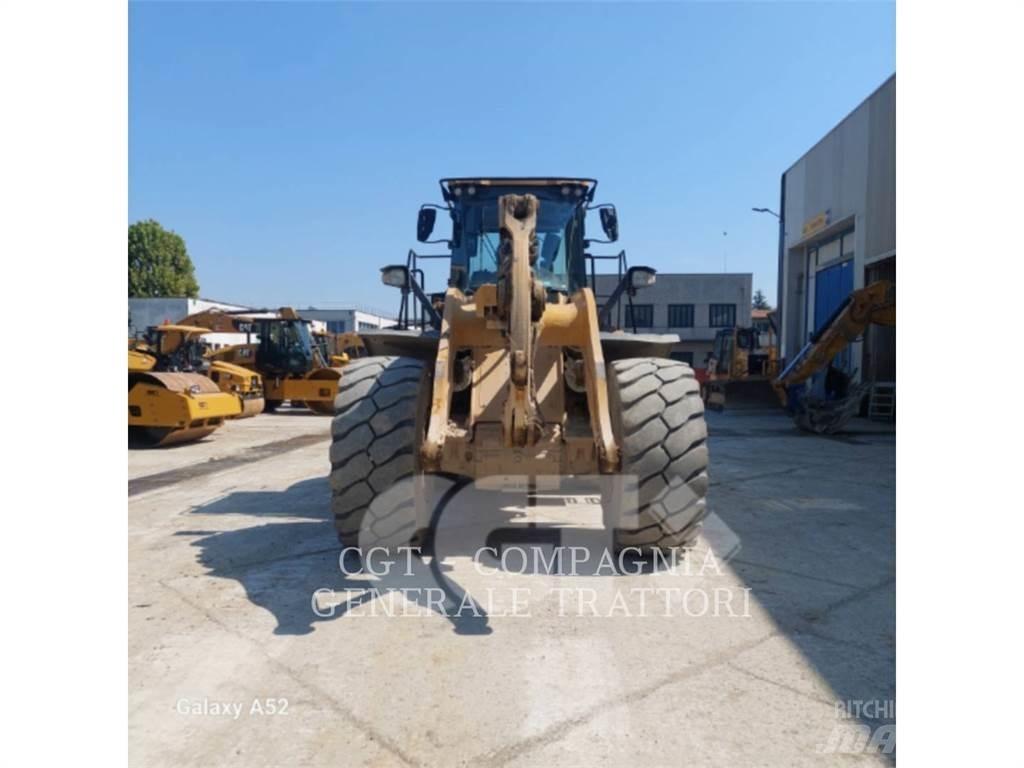 CAT 972M Utovarivači na točkove