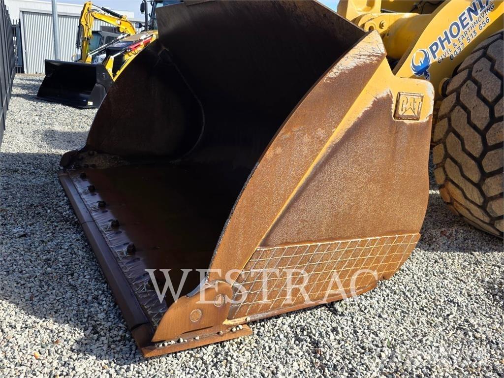 CAT 972M Utovarivači na točkove