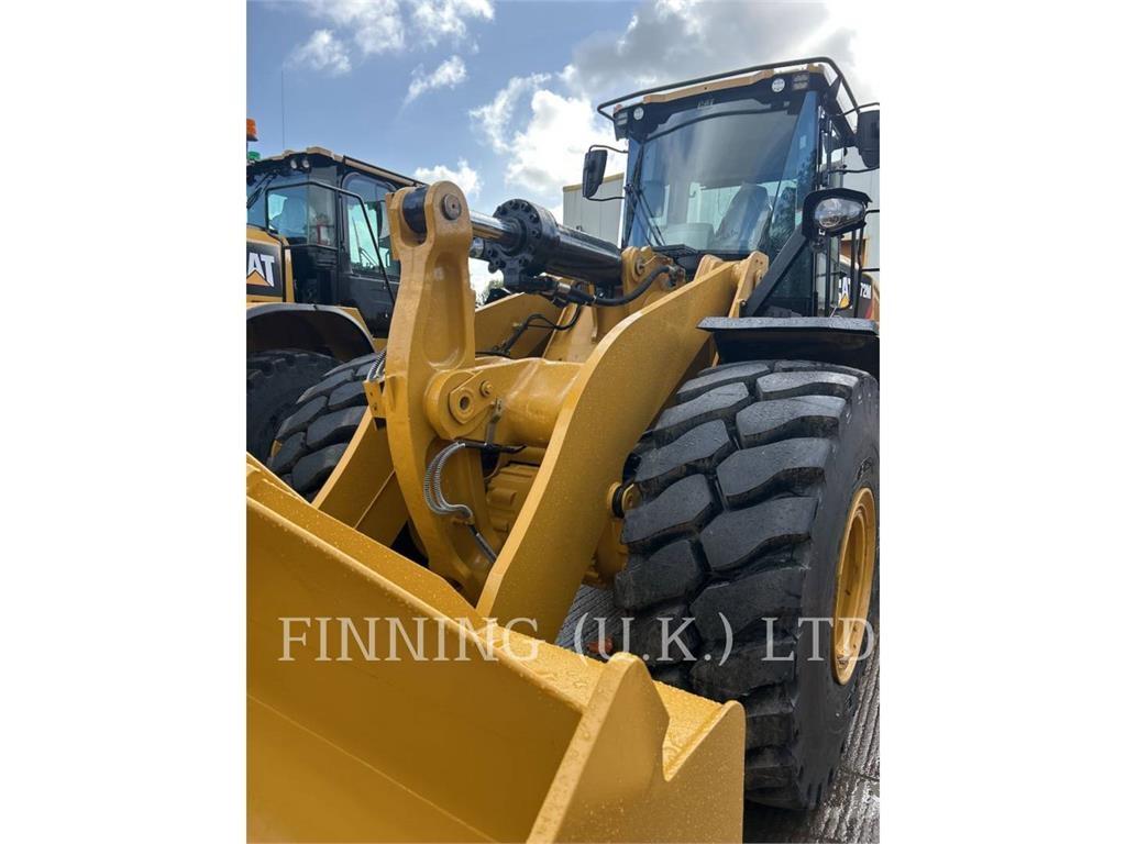 CAT 972M Utovarivači na točkove