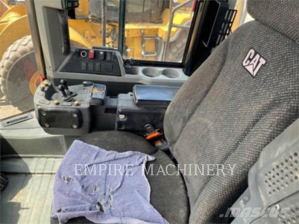 CAT 980M Utovarivači na točkove