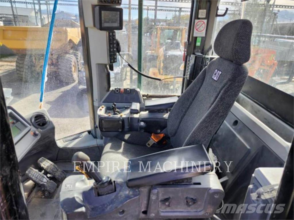 CAT 980M Utovarivači na točkove