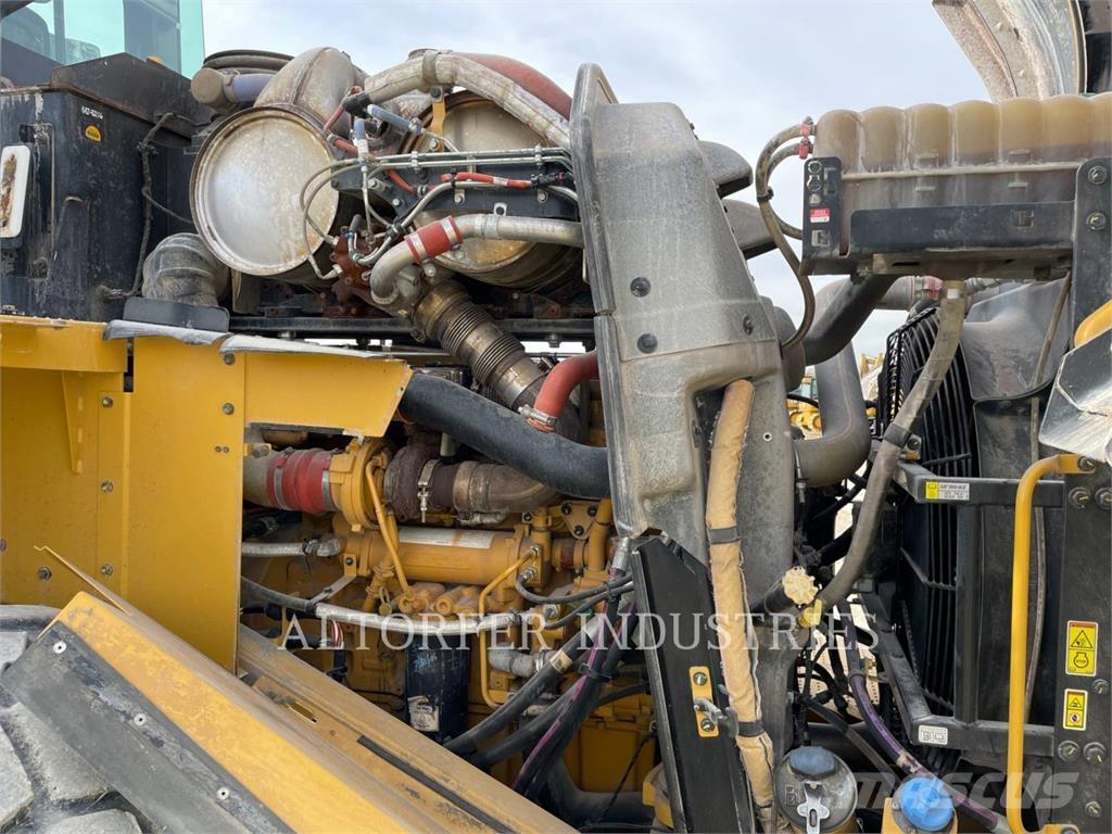 CAT 982M Utovarivači na točkove