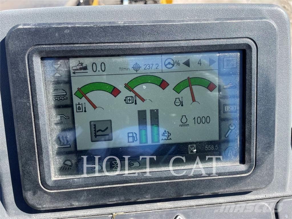 CAT AP1000 Valjci sa jednim bubnjem