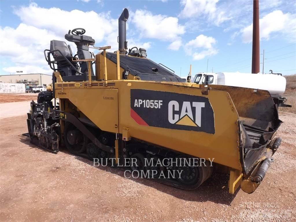 CAT AP1055F Asfaltni finišeri