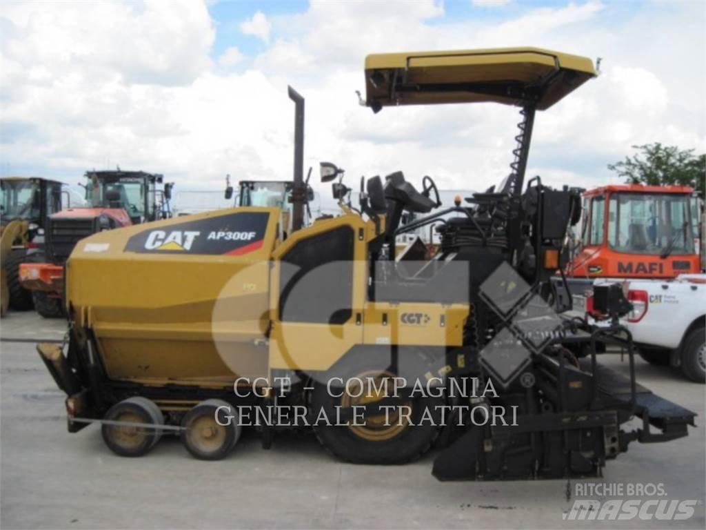 CAT AP300F Asfaltni finišeri