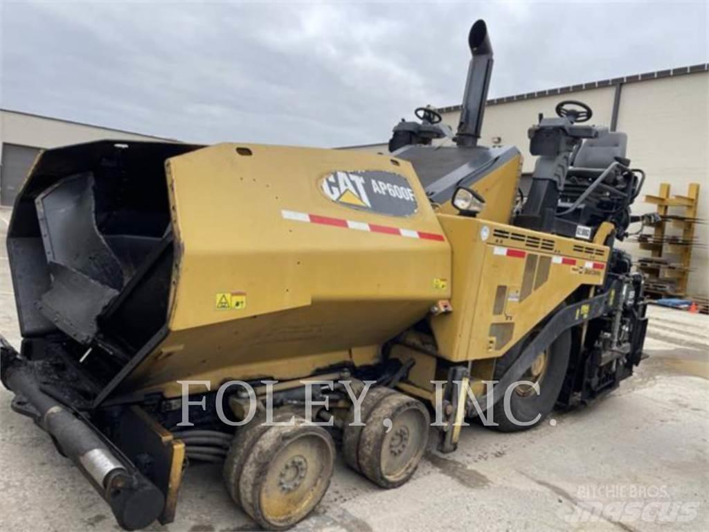 CAT AP600F Asfaltni finišeri