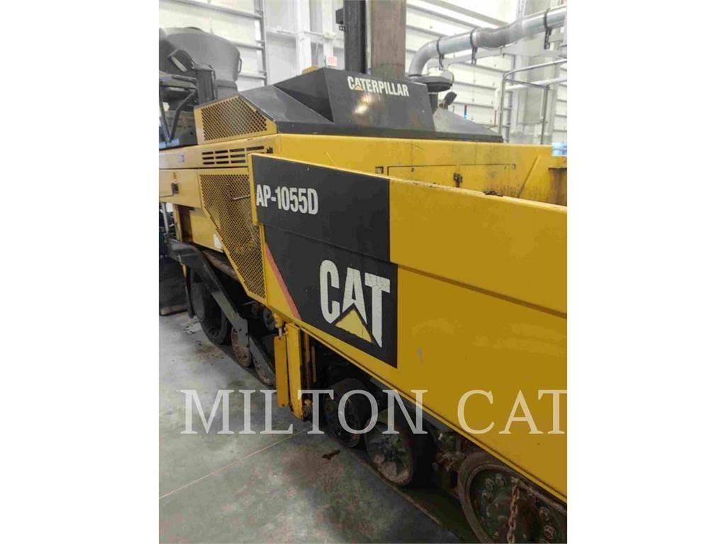CAT BG-2455D Asfaltni finišeri