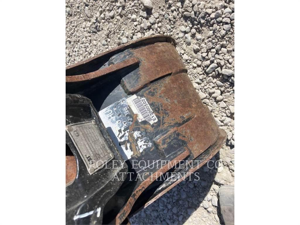 CAT BK302P12 Bageri guseničari