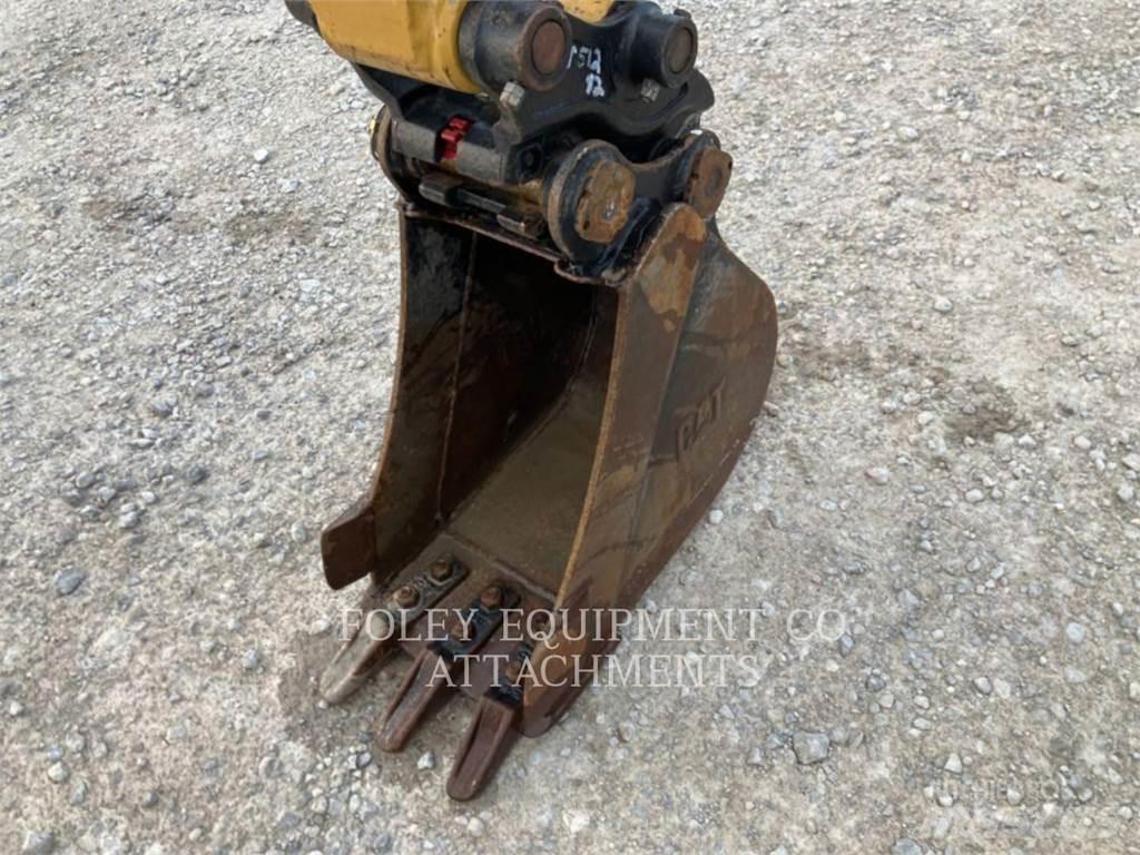 CAT BK302P12 Bageri guseničari